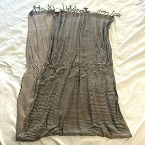 Women’s lightweight brown tan scarf NWT One size viscose fabric